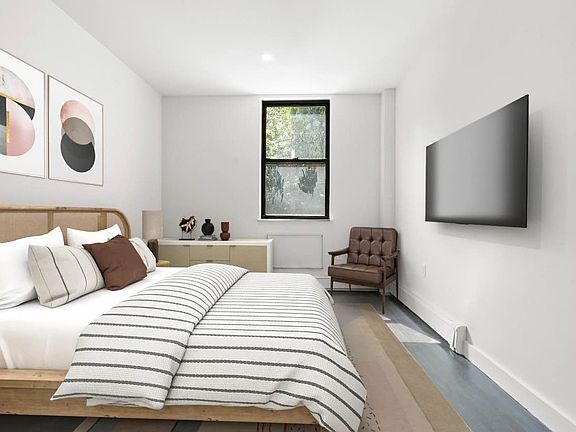 4th image of 260 Water St APT 3F