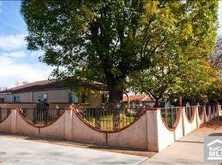 1103 W Acacia Ave, Orange, CA 92868