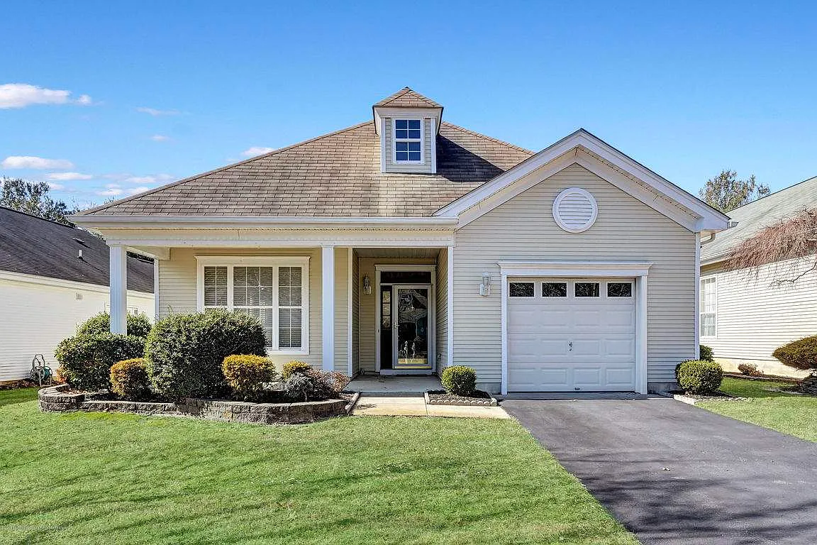 6 Evergreen Springs Dr photo 1