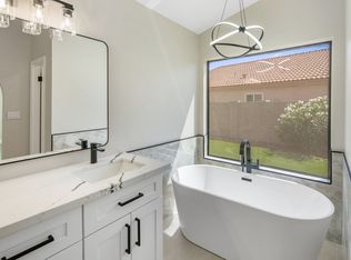 3967 E Verbena Ct, Phoenix, AZ 85044