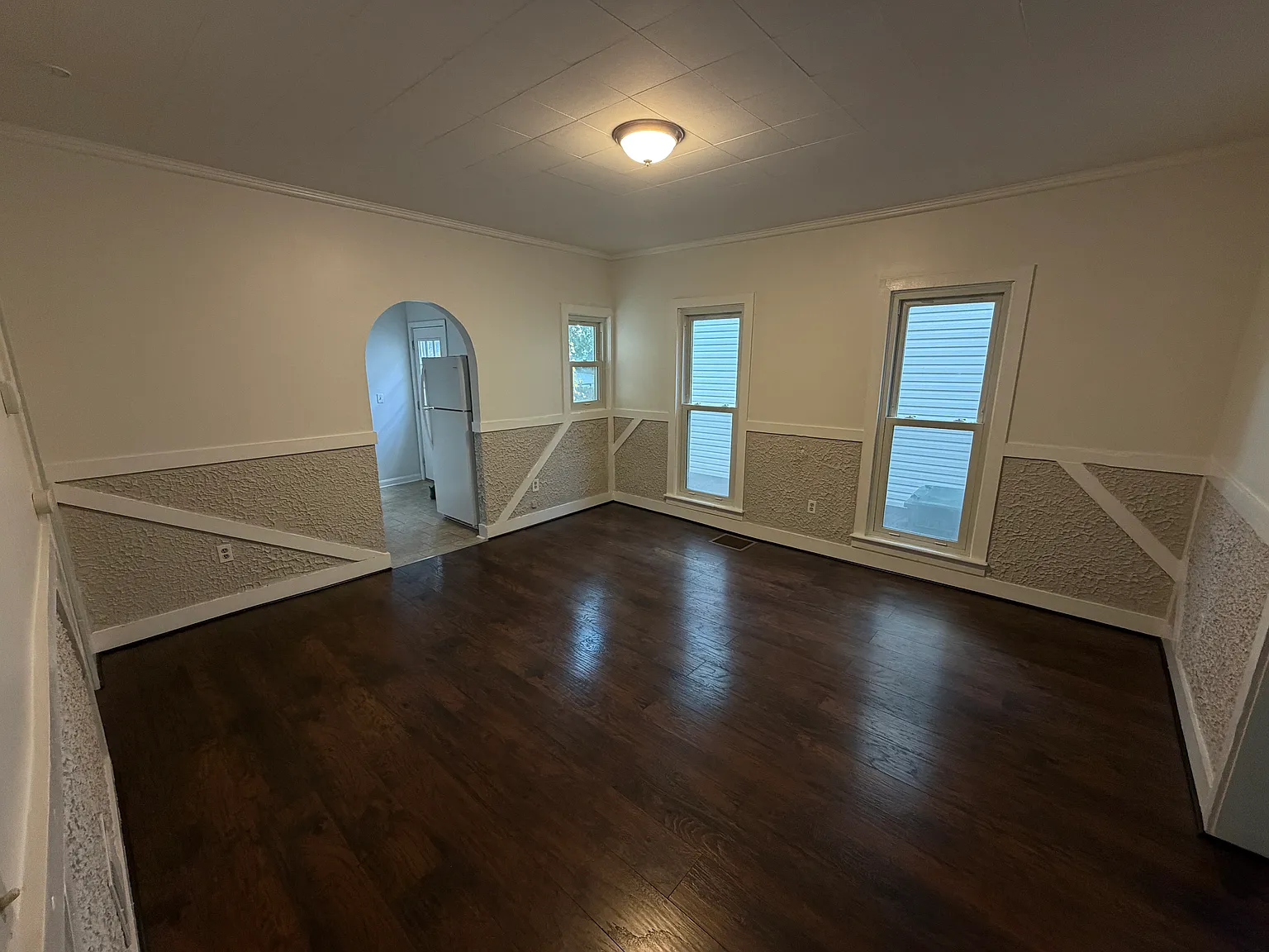 2 bed, 970 sqft, $1,500 — Photo 4