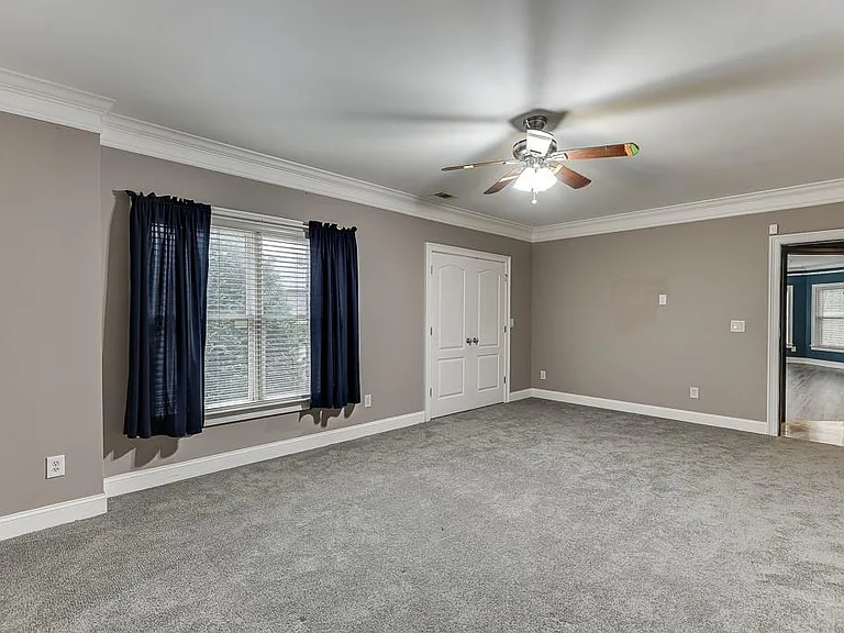 940 Chateau Forest Rd — Photo 70