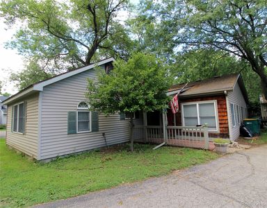 308 N Seymour Rd, Flushing, MI, 48433