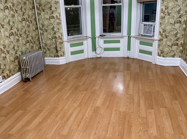 1632 Saint Peters Ave #1