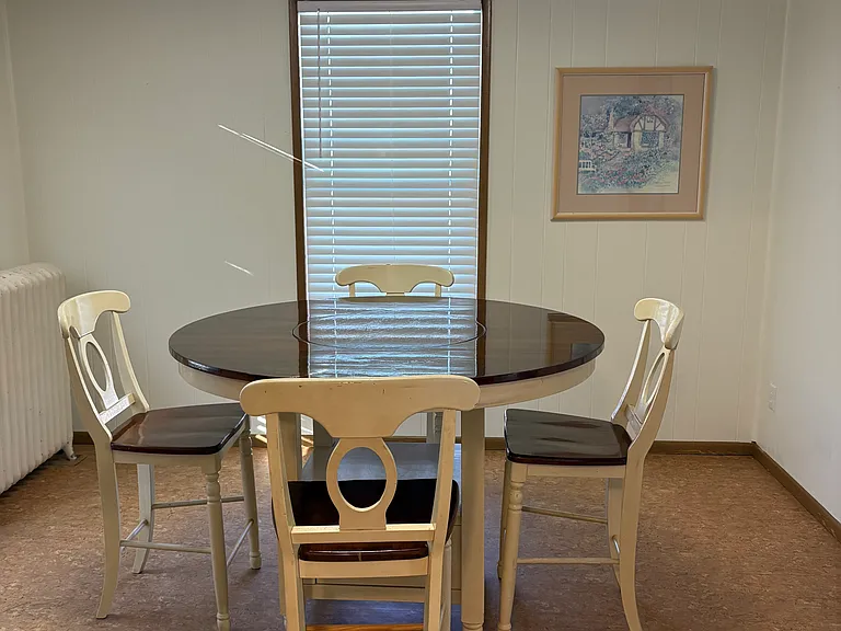 710 Cedar Ave — Photo 5