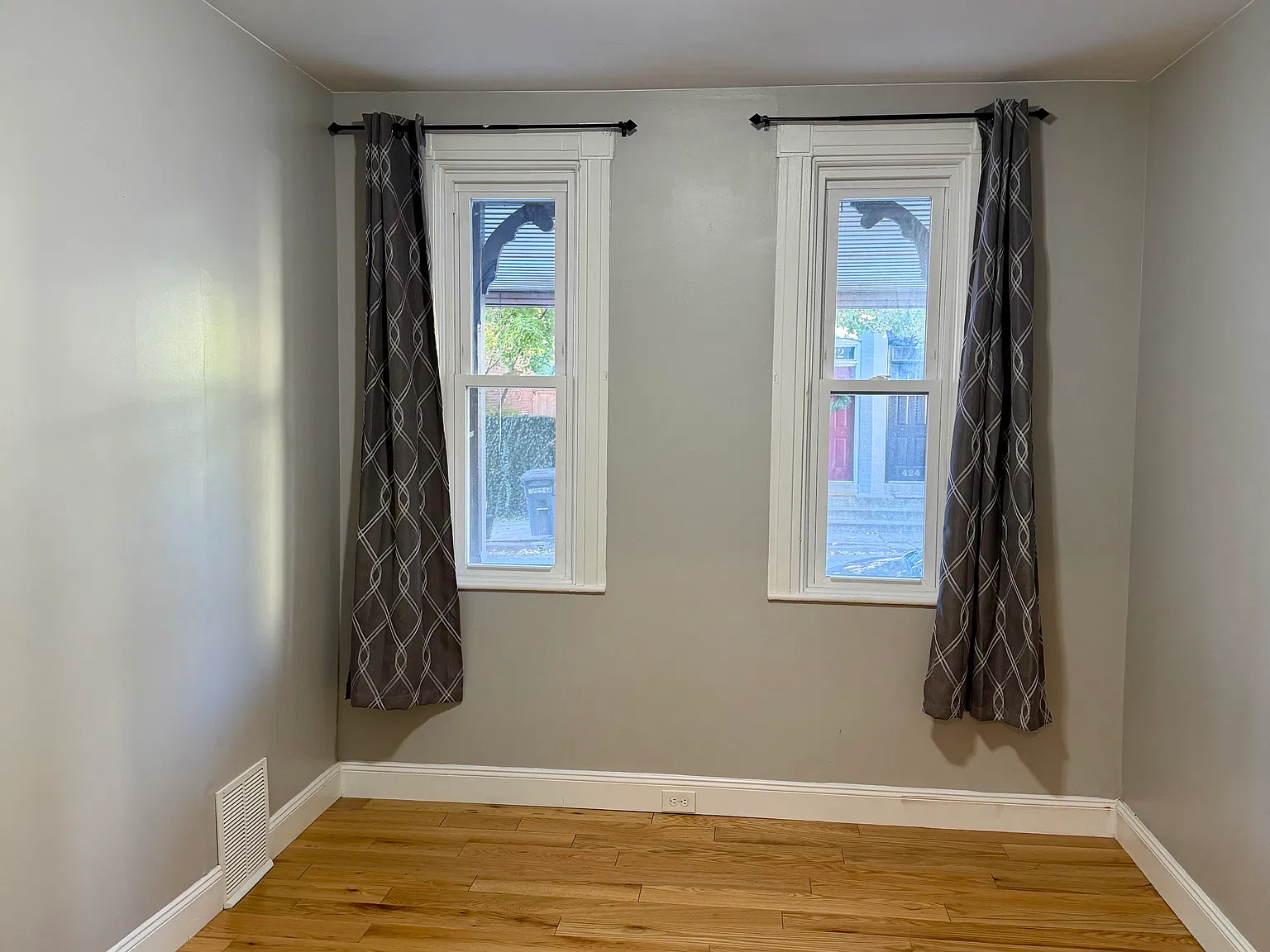 1 bed, $1,200 — Photo 3