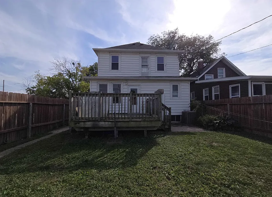 1 bed, 325 sqft, $800 — Photo 2