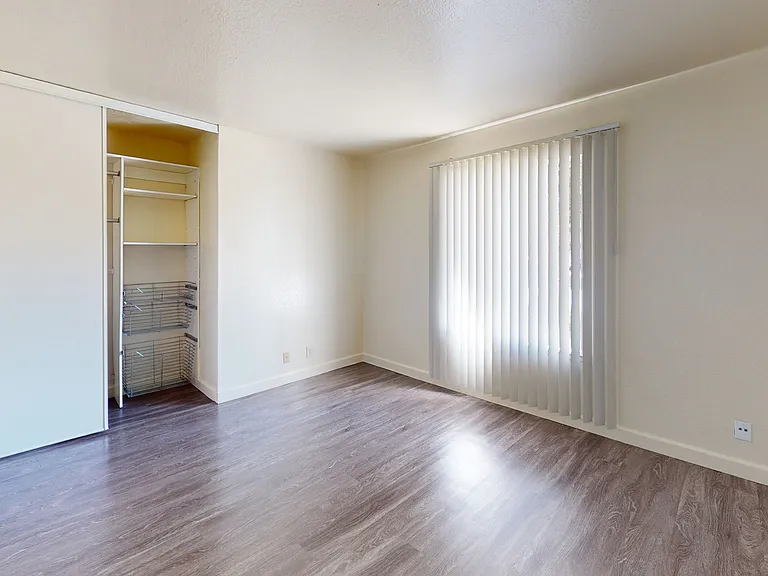 Pointe at Harden Ranch — Photo 44