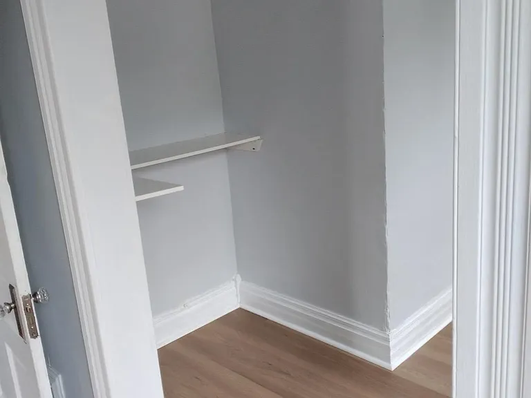 821 W Liberty St #2 — Photo 8