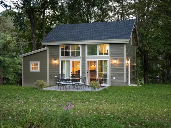 (undisclosed Address), Pine Plains, NY 12567