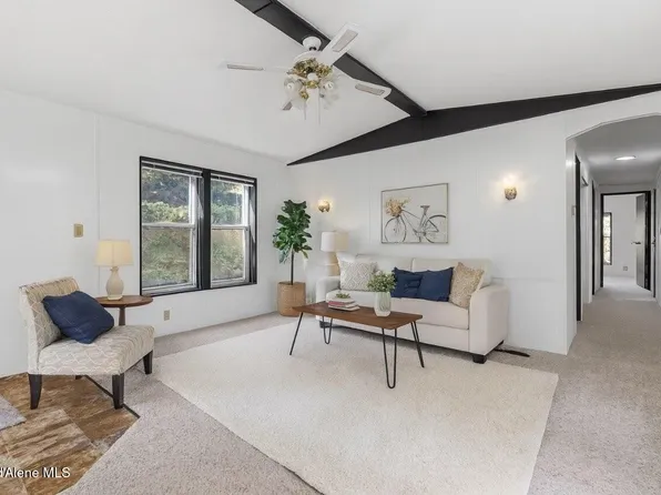 4470 E 16th Ave Trailer 26, Post Falls, ID 83854