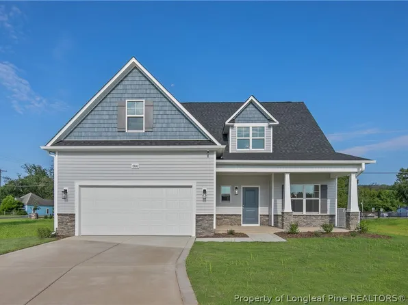 4300 Kirkhill Ct, Wade, NC 28395