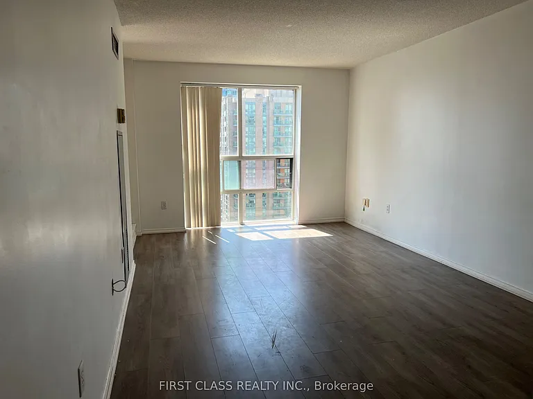 3 Pemberton Ave #1409 — Photo 4