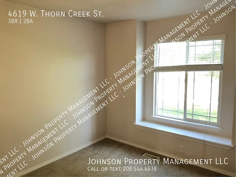 4619 Thorn Crk — Photo 7