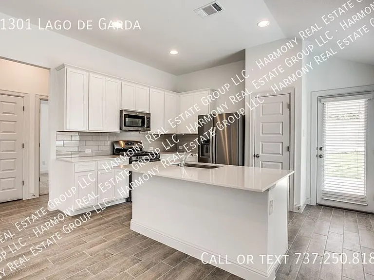 11301 Lago De Garda Dr — Photo 9