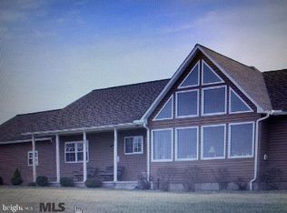 225 Sky View Dr, Clearfield, PA 16830