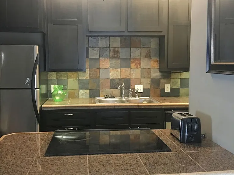 31 E Center St — Photo 17