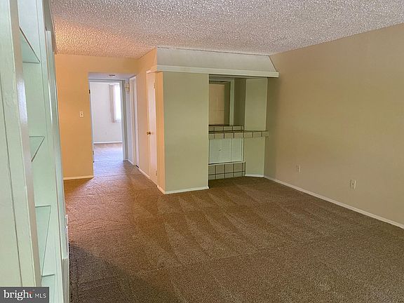 5th image of 110 Birch St APT C2