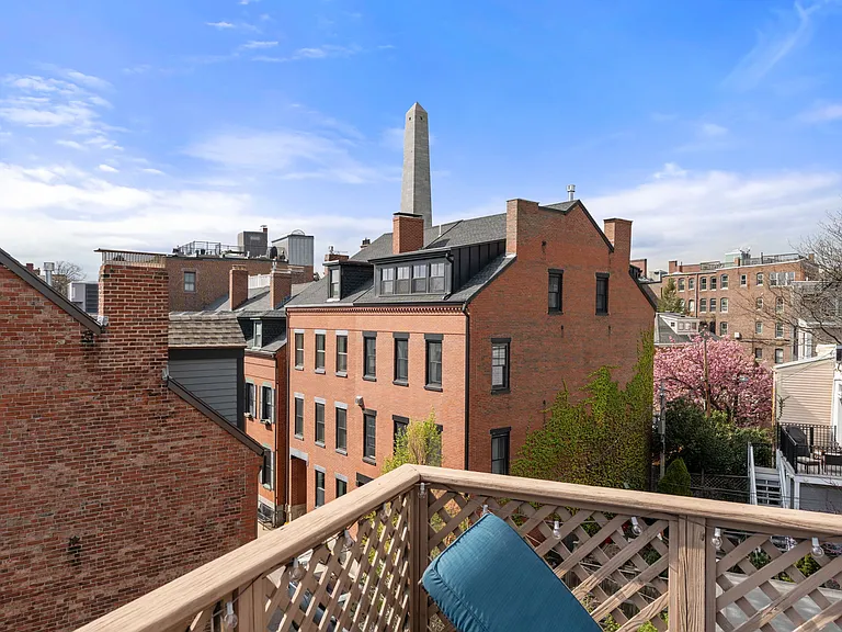 40 Chestnut St #2 — Photo 19