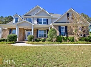 320 Ivanhoe Dr, Fayetteville, GA 30215