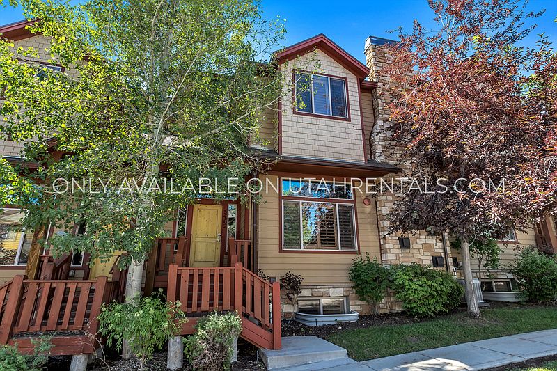 1st image of 5462 Luge Ln