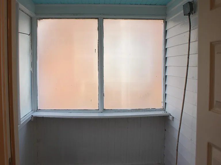 908 Oak St — Photo 16