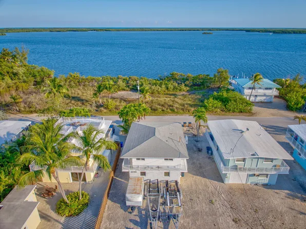 20 Shoreland Dr, Key Largo, FL 33037