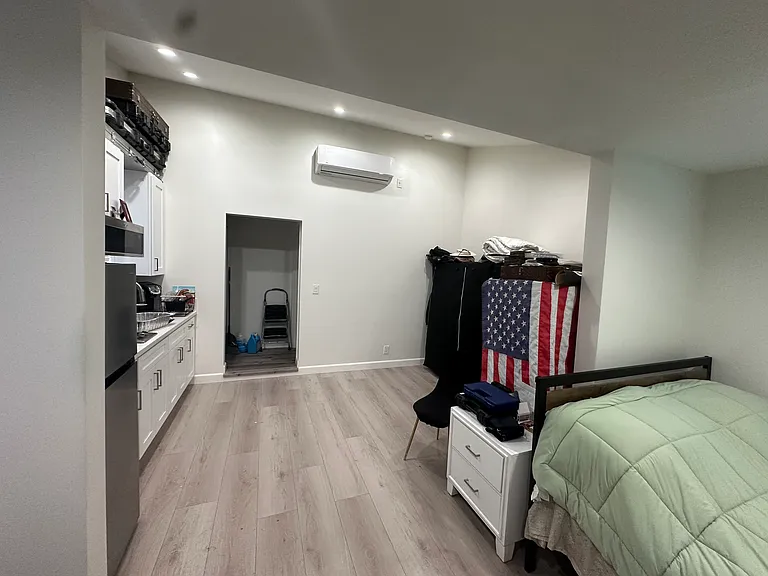 10543 Swinton Ave — Photo 28