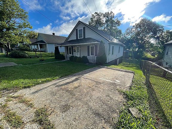 5th image of 200 Earlene Ct