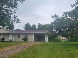 145 Hiawatha Trl, Madisonville, TN 37354