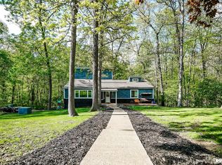 725 W Horseshoe Trl, Edelstein, IL 61526