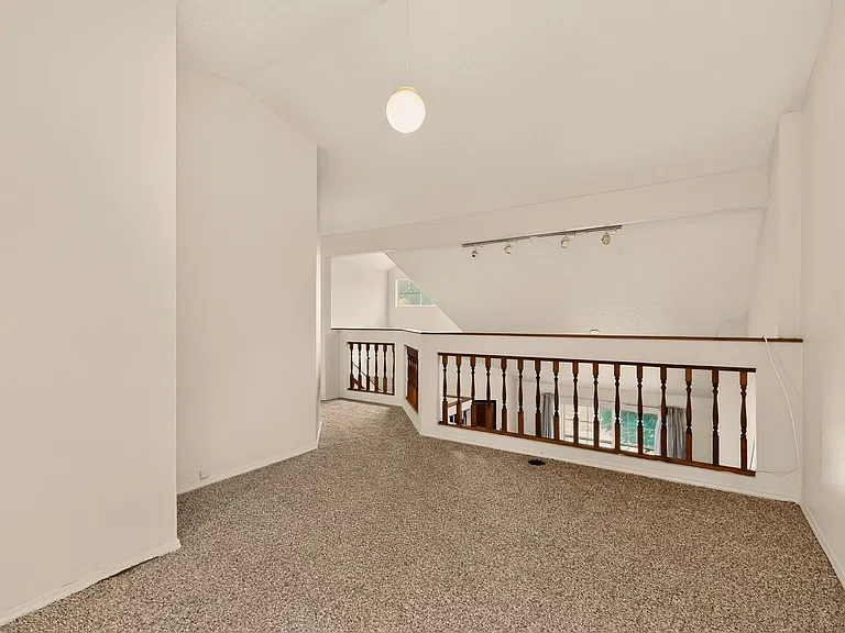 7817 Sunrose Dr NW — Photo 21