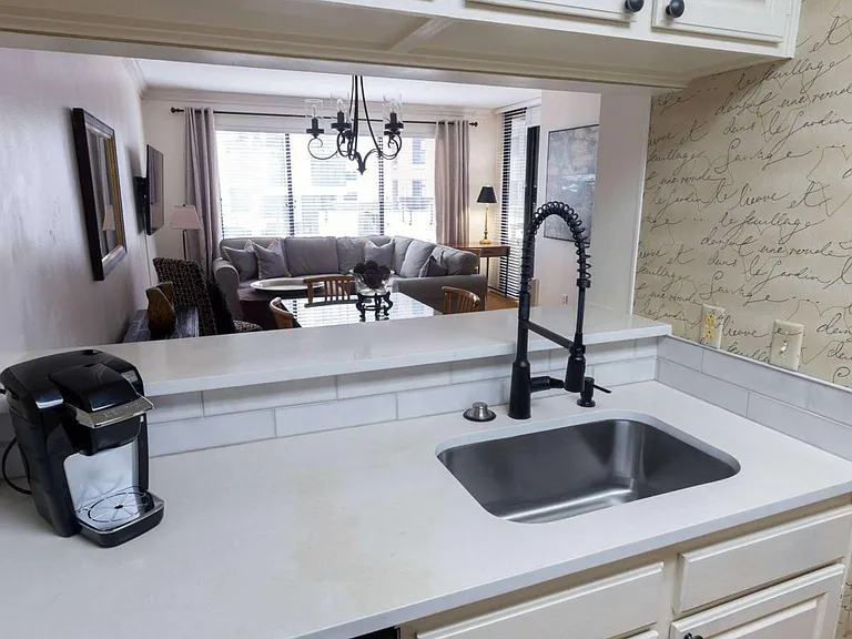 3481 Lakeside Dr NE #605 — Photo 11