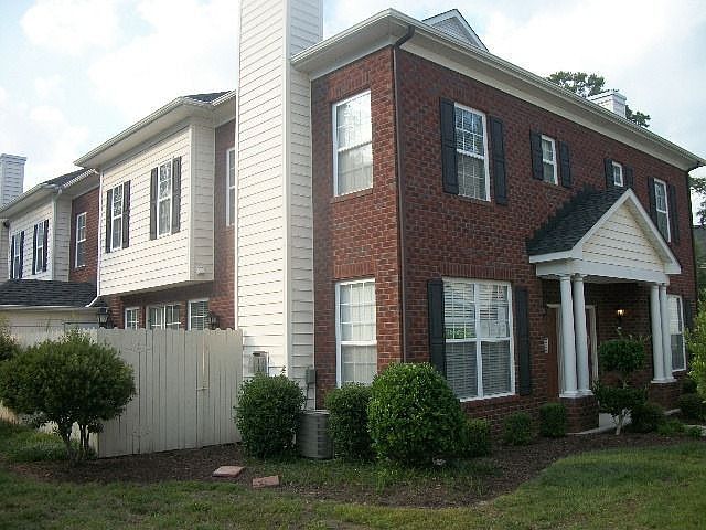 1st image of 5821 Baynebridge Dr