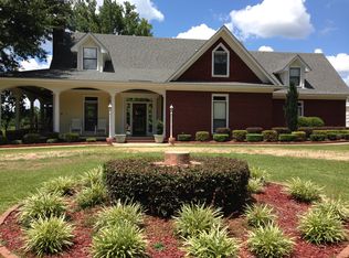 465 Enon Sartinville Rd, Jayess, MS 39641