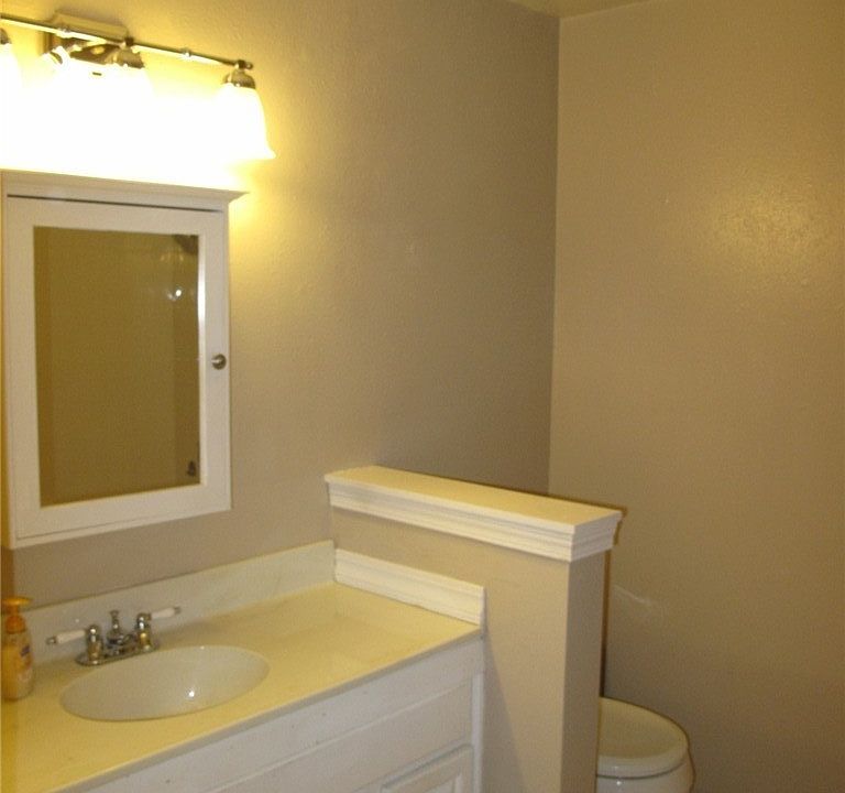 2nd image of 72 N Ridge View Dr