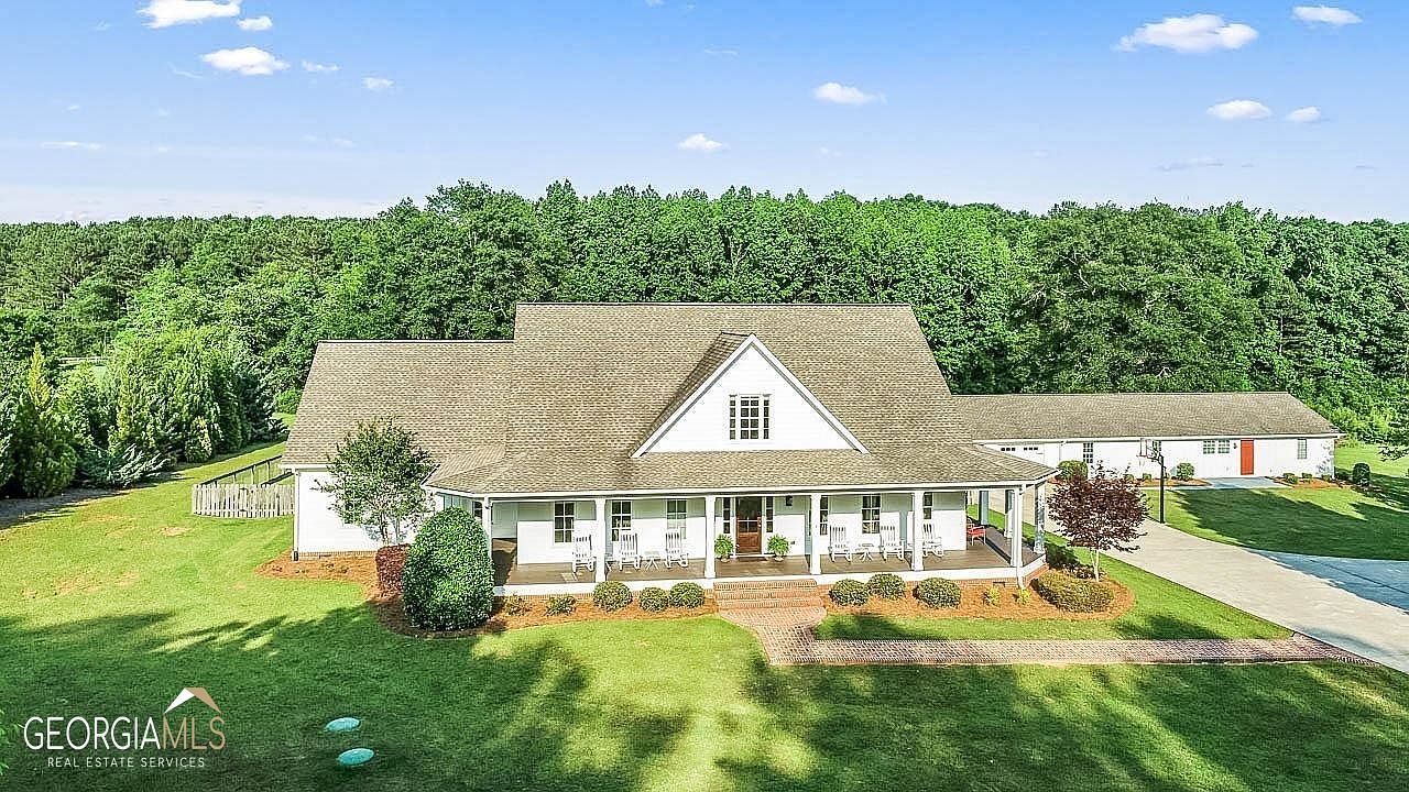 135 Long Branch Dr, Locust Grove, GA 30248 Zillow