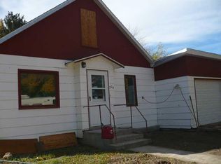 204 S 4th St, Bridger, MT 59014