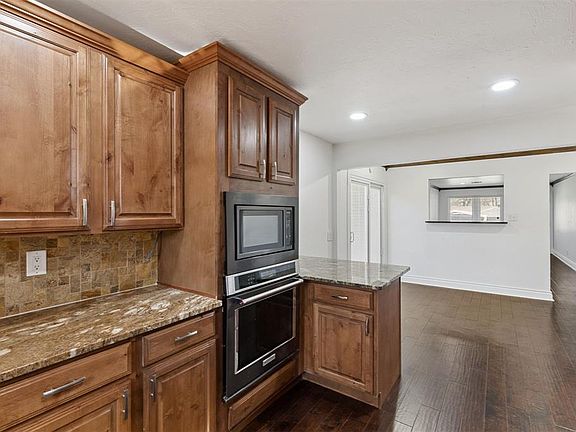 5th image of 3228 Cashion Pl