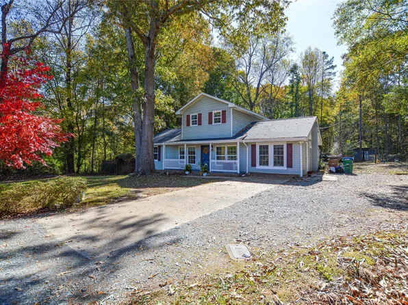 900 Sharon Dr, Waxhaw, NC 28173