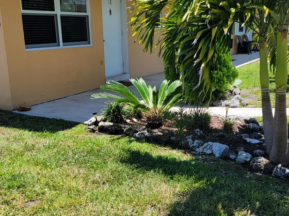 3800 NE 21st Ave APT 18, Pompano Beach, FL 33064