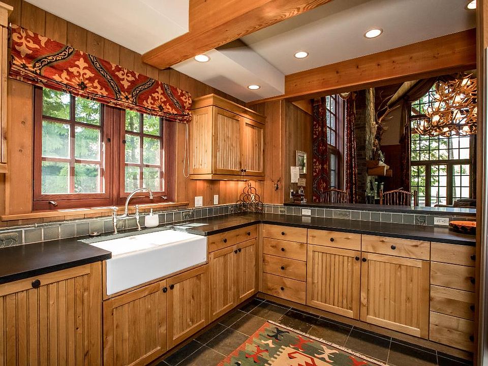 2128 Iron Horse Dr Whitefish, MT Zillow