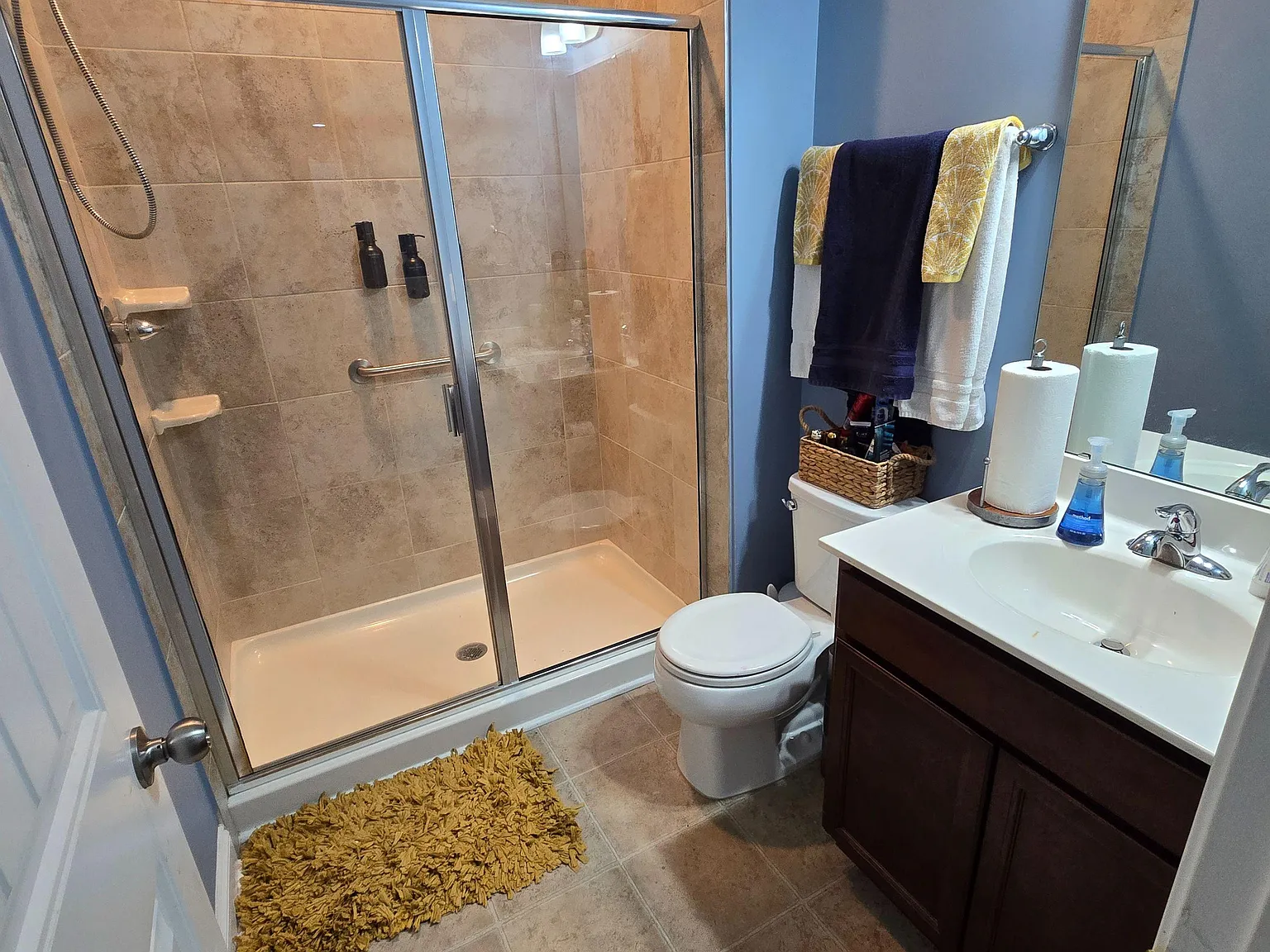 2 bed, 1.0 bath, 2800 sqft, $983 — Photo 4