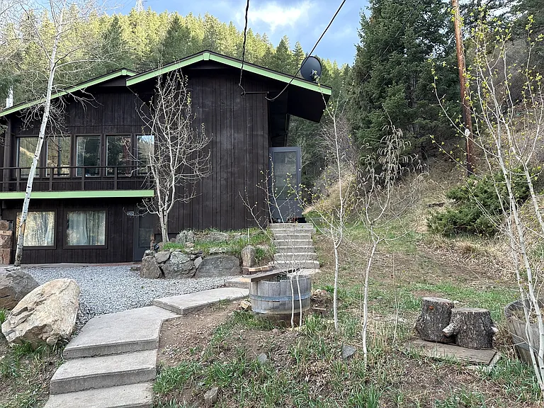 2056 E Idaho Springs Rd #1 — Photo 4