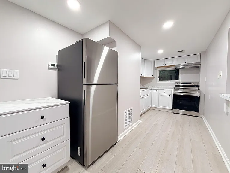 26B Jefferson Dr — Photo 9