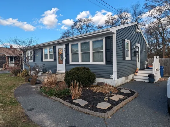 980 Belleville Ave, New Bedford, MA 02745