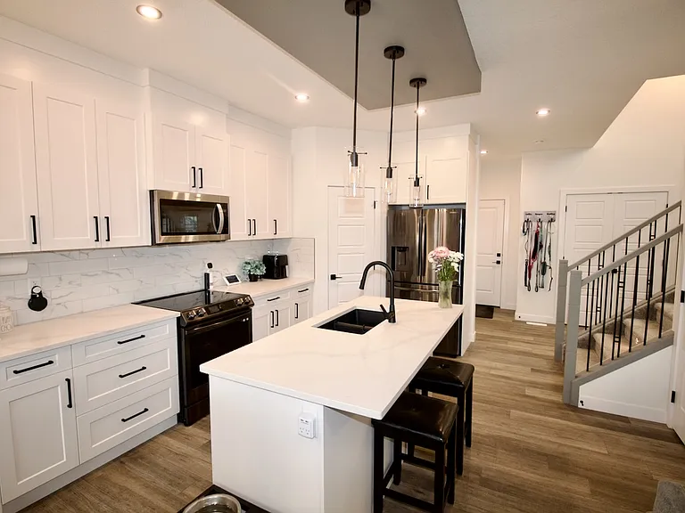 103ELM - 8_08192023