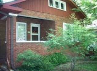 914 S President St, Wheaton, IL 60189