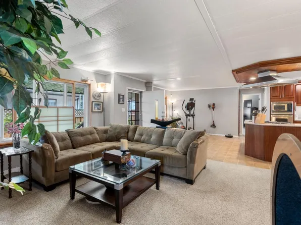 2150 Monterey Hwy Spc 239, San Jose, CA 95112