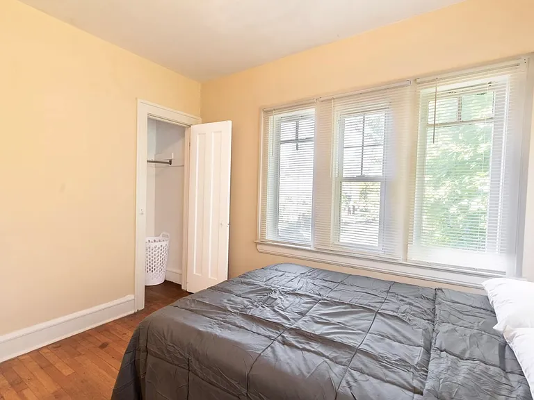 3076 Yorkshire Rd #1 — Photo 2